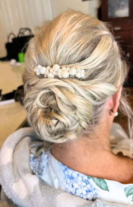 Beautifully blended makeup and voluminous hairstyle by Blush and Brushh in Minee.