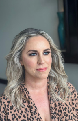 Makeup and hairstyling by Blush and Brush in Perth! A stunning glam look with bold smokey eyes, soft pink lips, and voluminous waves for a flawless finish.